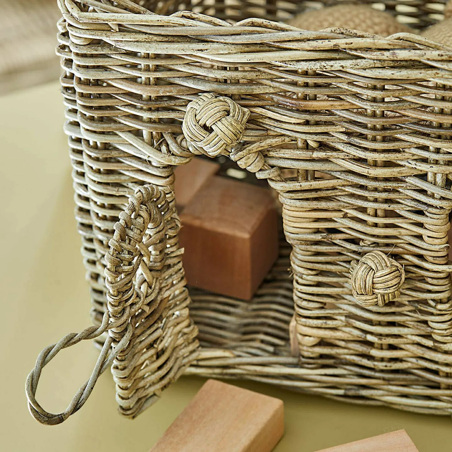 Casetta in rattan Fintello