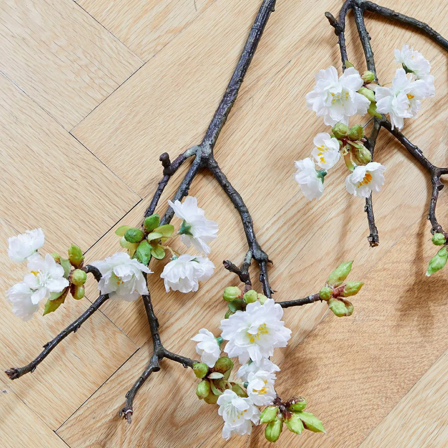 Coppia di fiori decorativi Gráda