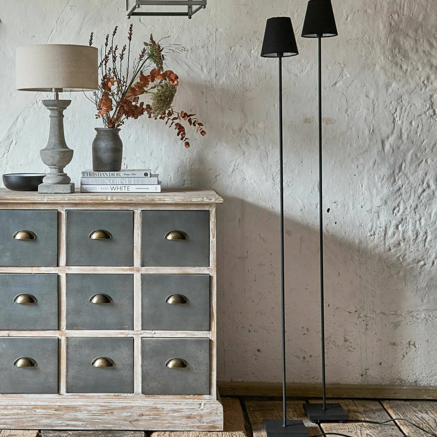 Coppia di lampade a stelo Tacoma