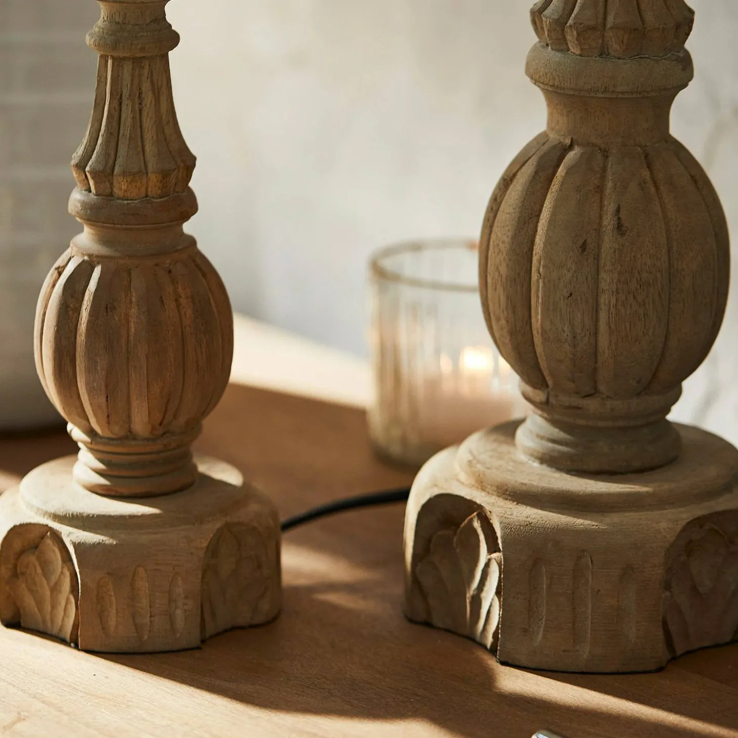 Coppia di lampade da tavolo Tori