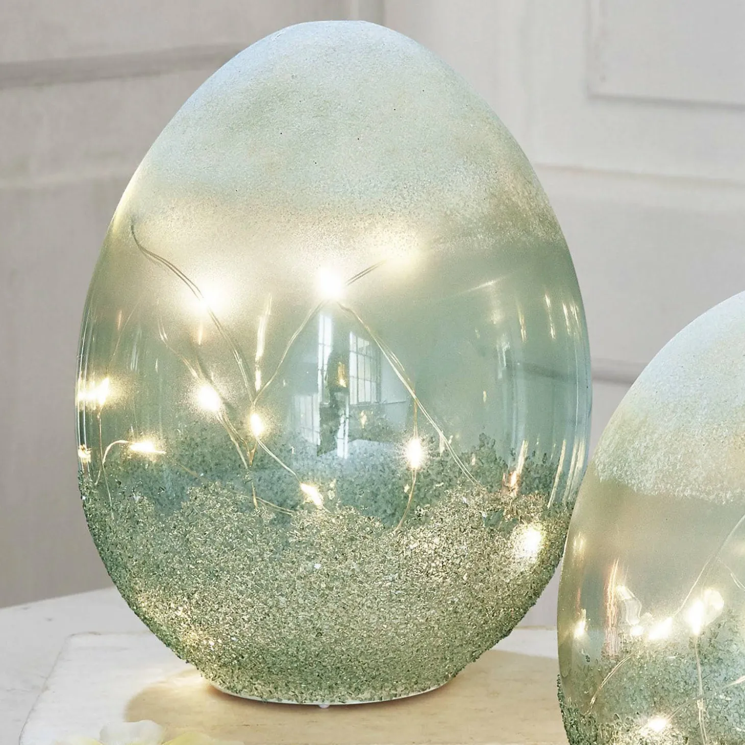 Coppia di uova con luci a LED Borleos