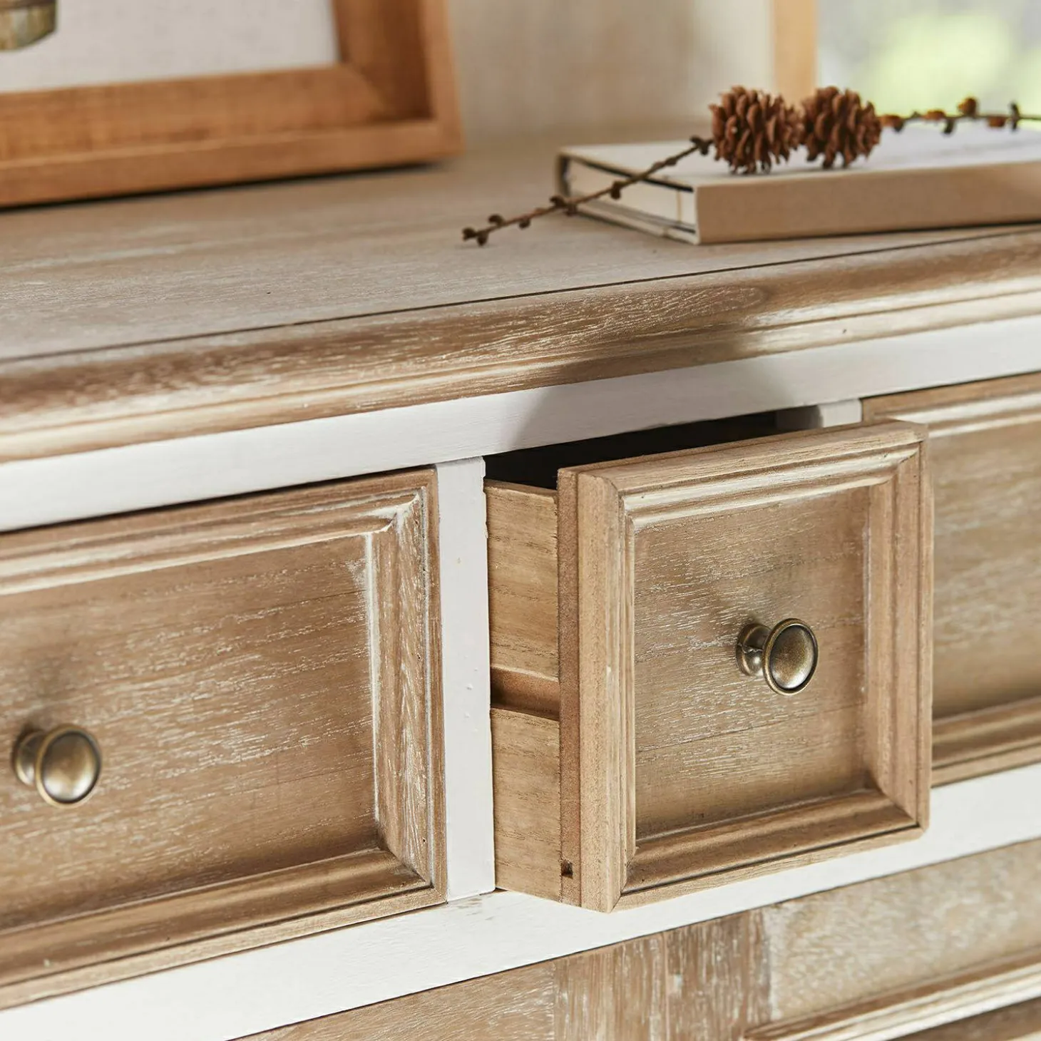 Credenza bassa Lourmante