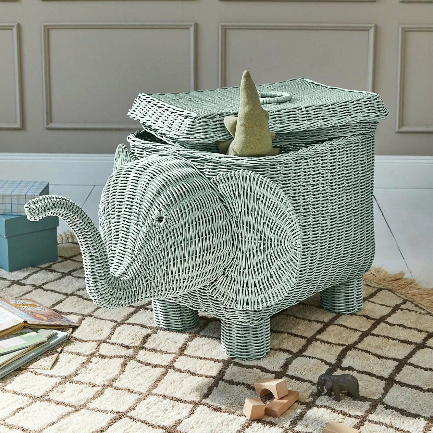 Elefante in rattan Bellyboo