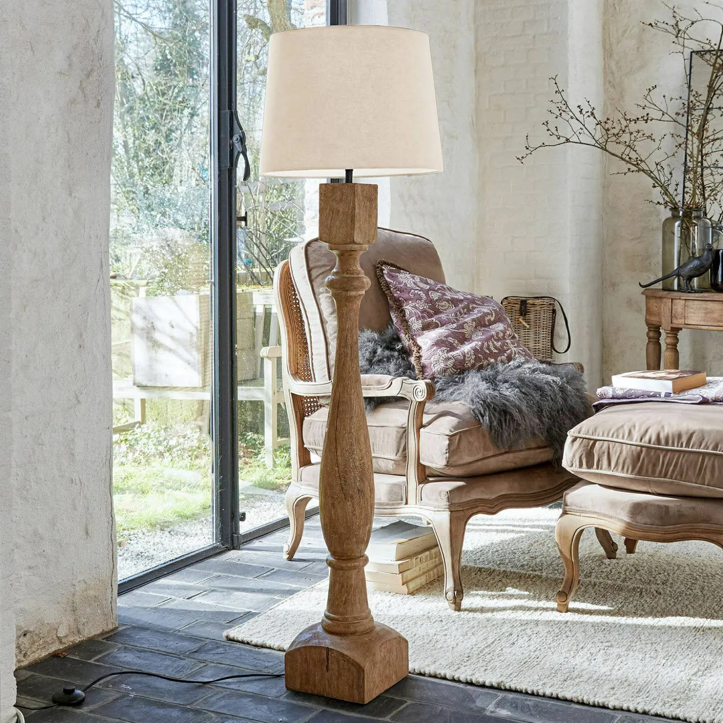 Lampada a stelo Fernisto