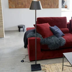Lampada a stelo Marjan