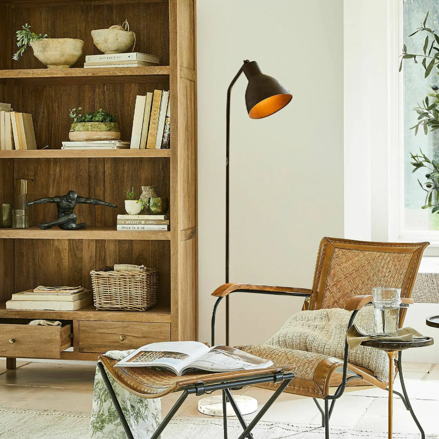 Lampada a stelo Mockville