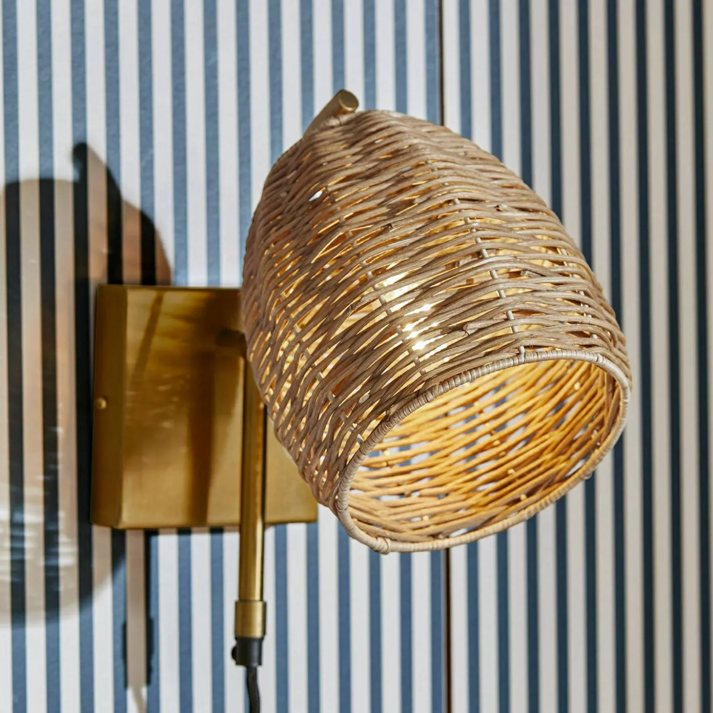 Lampada da parete Anglemont