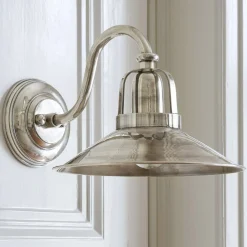 Lampada da parete Timeon