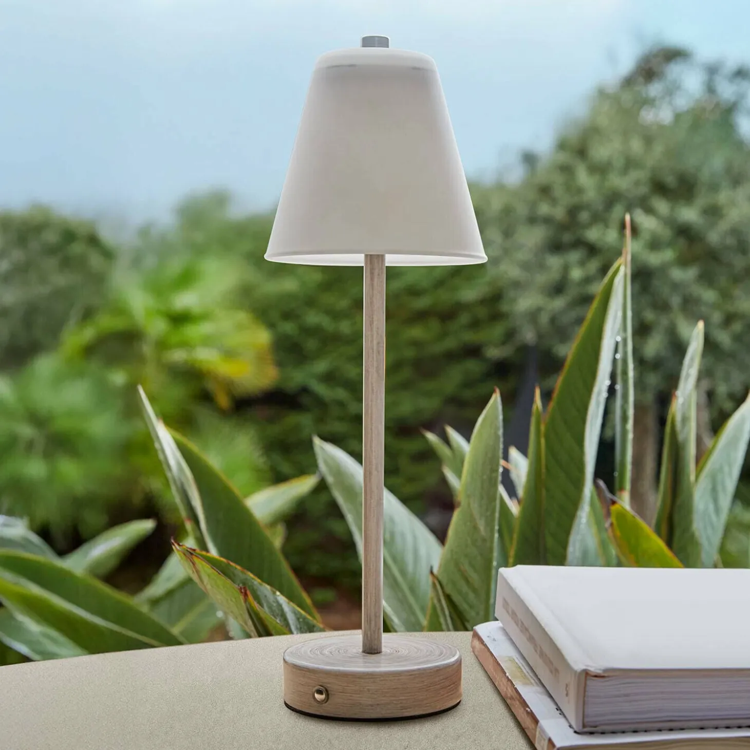 Lampada da tavolo ricaricabile Melari