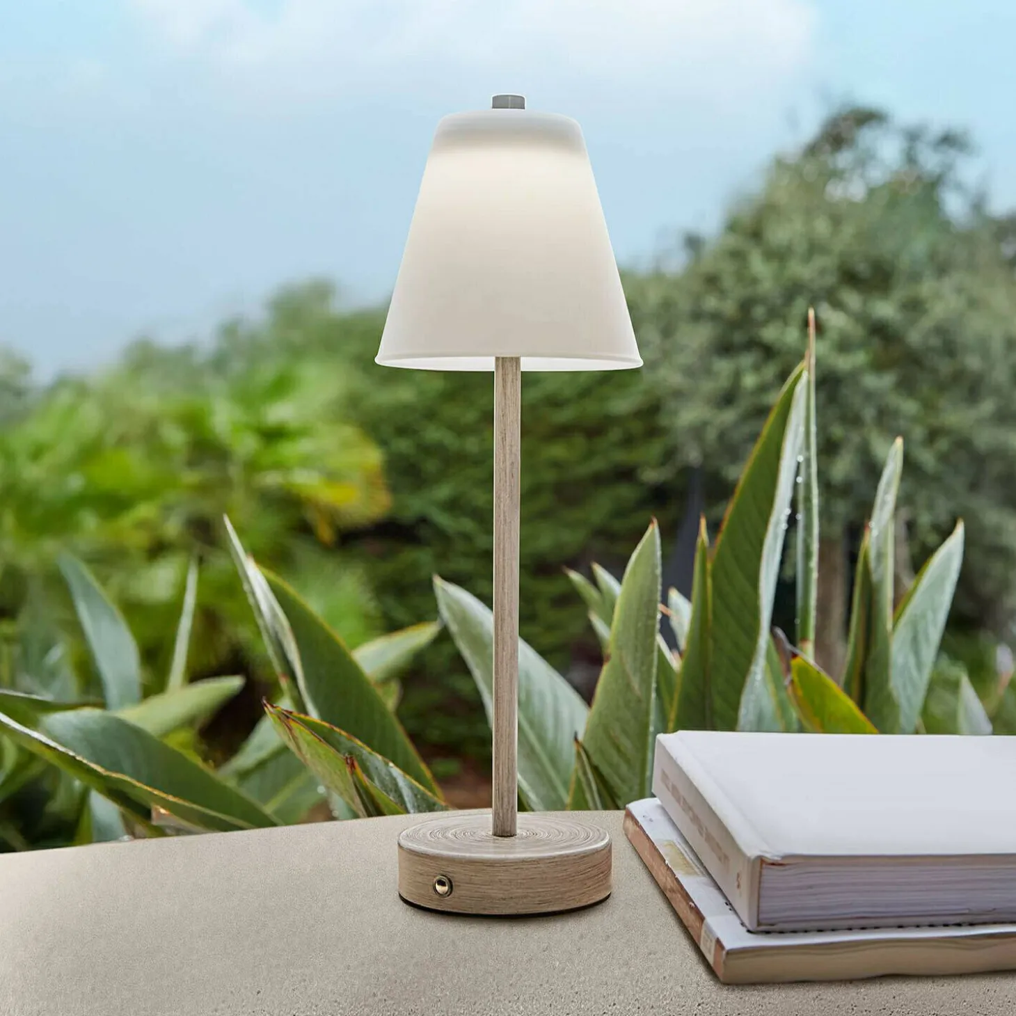 Lampada da tavolo ricaricabile Melari