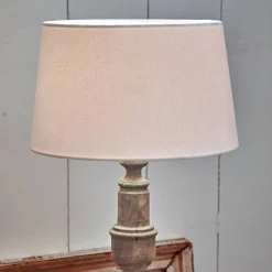 Lampada da terra Wynleigh