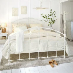 Letto Canefield