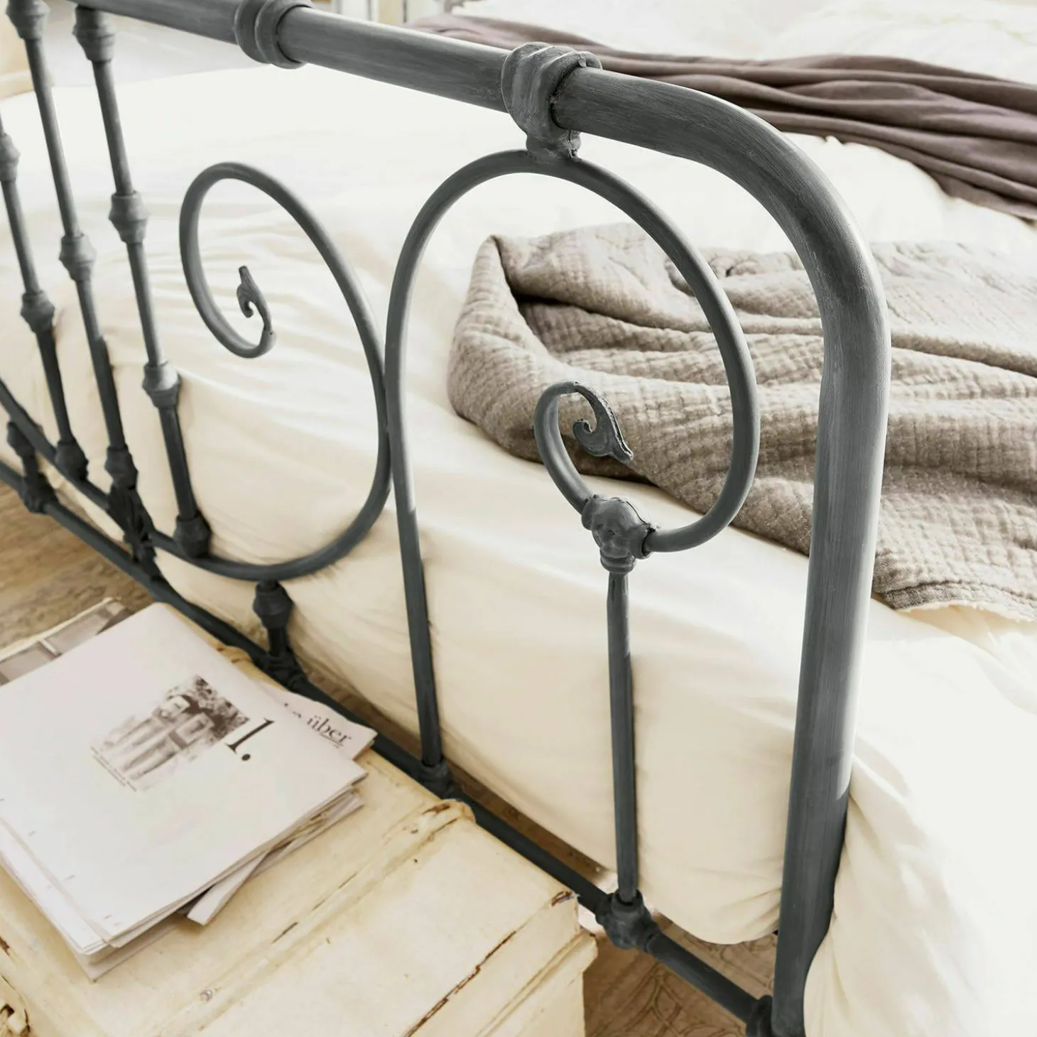 Letto Genouillé