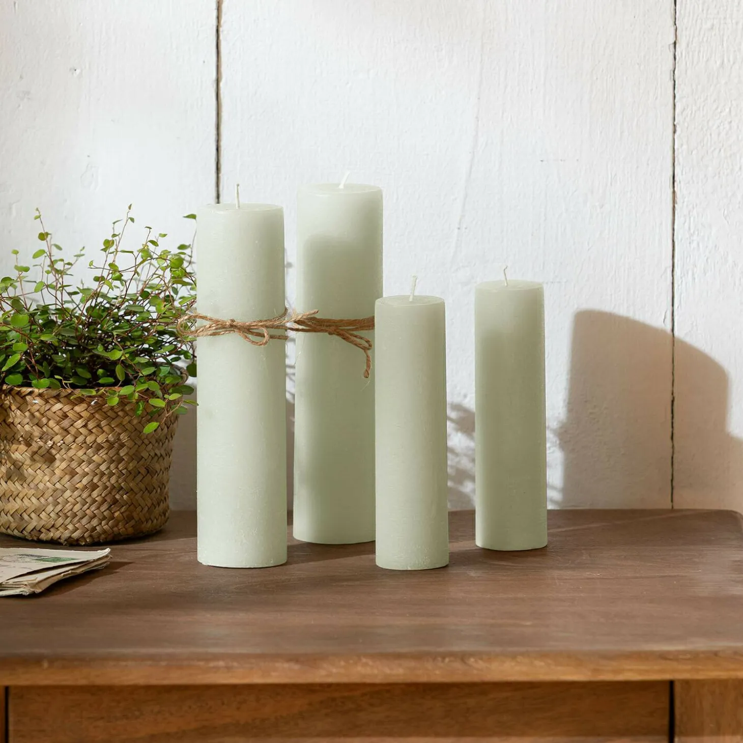 Set di 4 candele Avinal