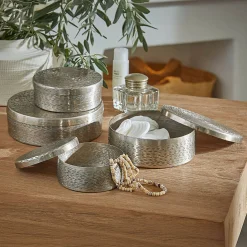 Set di 4 contenitori Silvaras