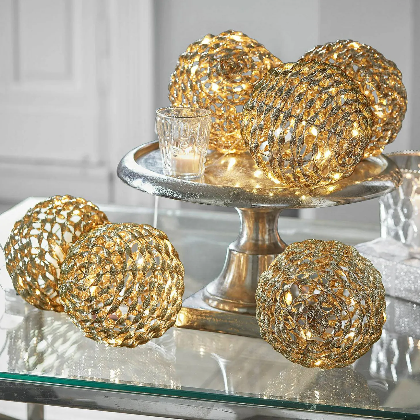 Set di 6 palline luminose a LED Serivane