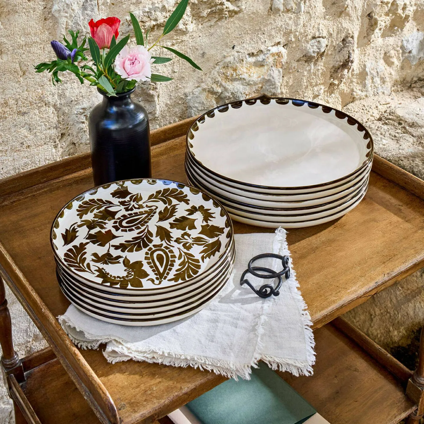 Set di 12 piatti Tazira