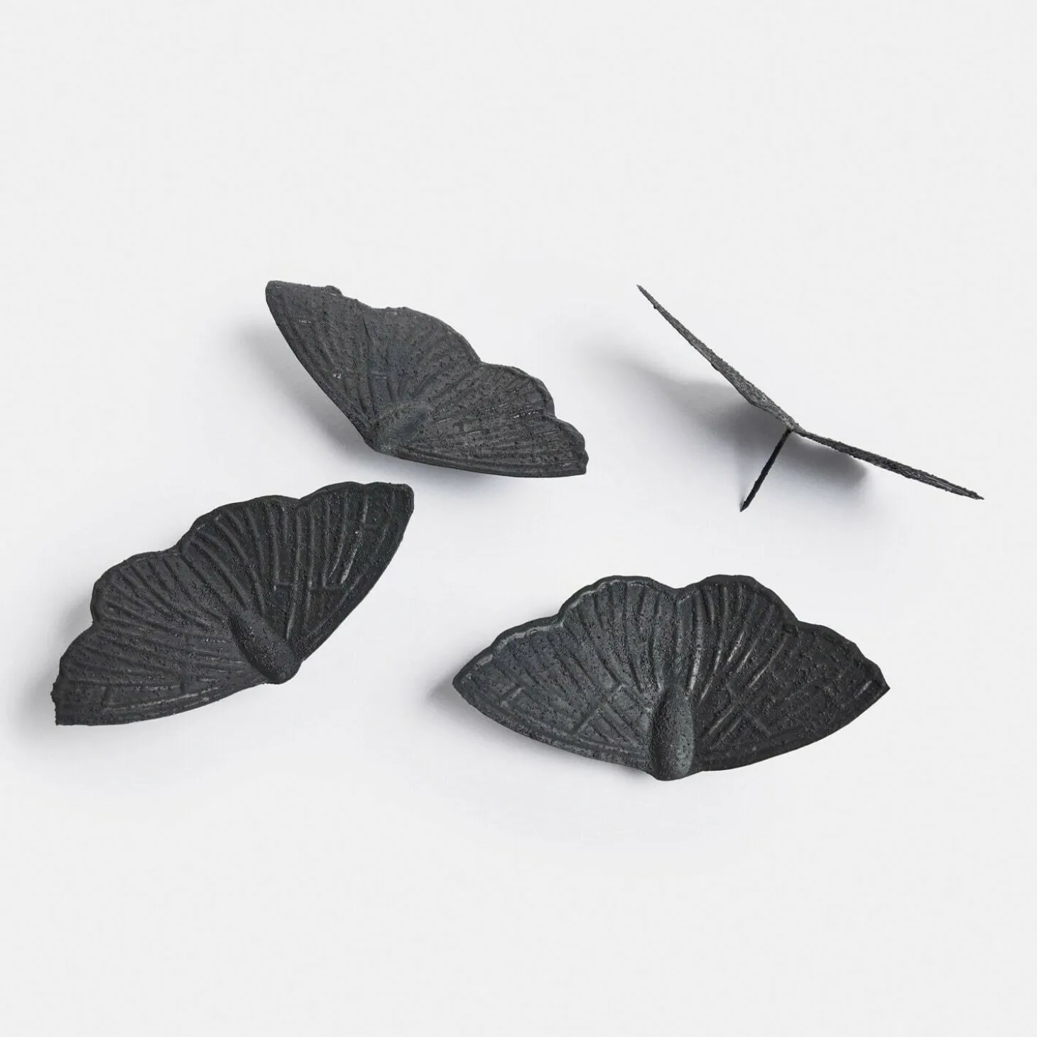 Set di 4 spille decorative Orlenaith