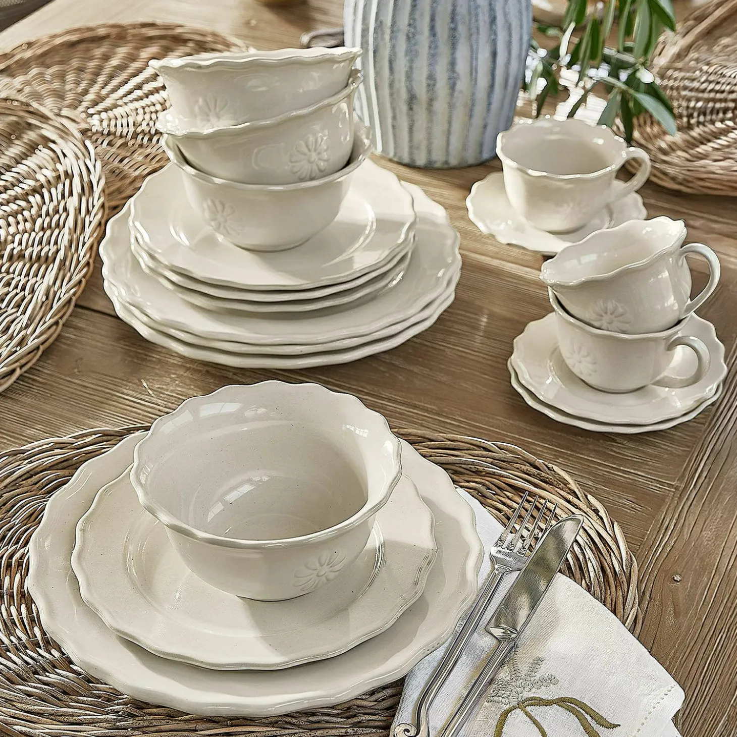 Set di 30 stoviglie Mallevesse