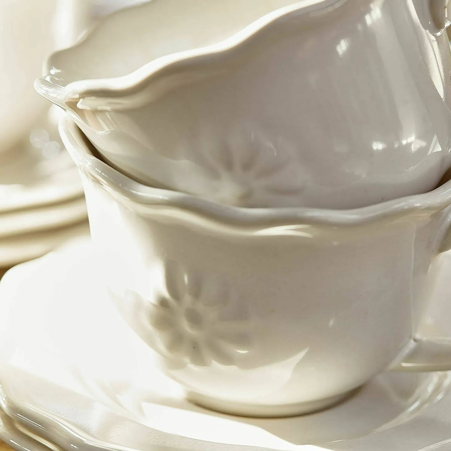 Set di 6 tazze con piattino Mallevesse