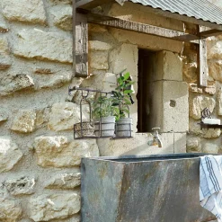 Supporto da parete con cestelli portavasi Hemente